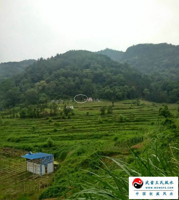 祖坟风水怎么选 阴宅文化