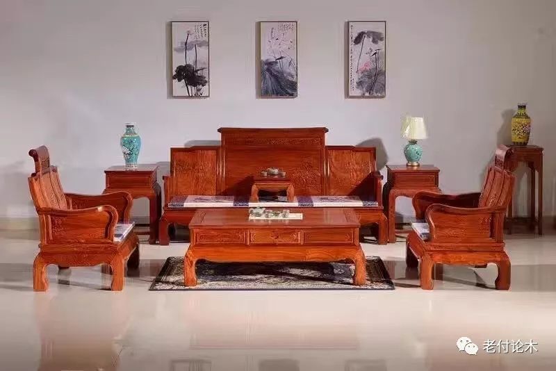 慈世堂：客厅沙发摆放的风水注意事项！！